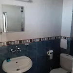 самостоятелни елинор Guest house