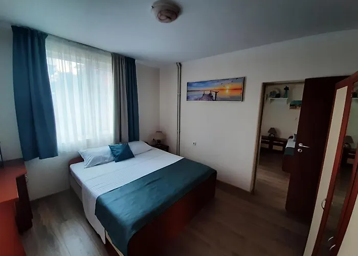 самостоятелни елинор 3* Созопол